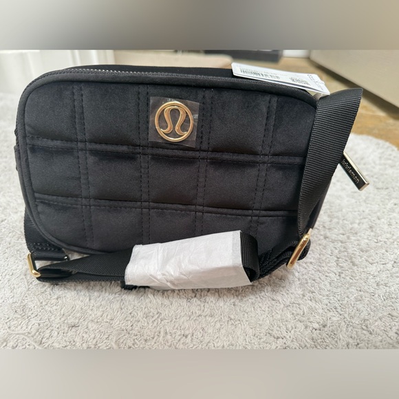 Black Quilted Shoulder Bag - Picture 4 of 8